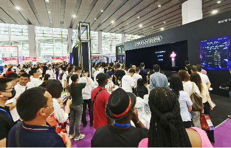 2023亚洲乐园及景点博览会，尊龙凯时人生就是搏z6com“奇境元宇宙”引爆全场！